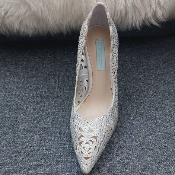Blue by Betsey Johnson  Elsa Heels Wedding Bridal Formal size 8.5 - Picture 10 of 15